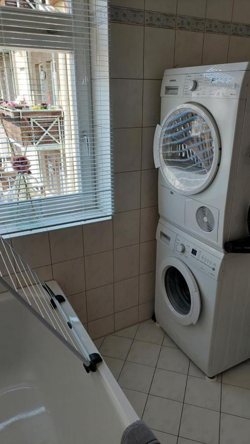 Neu! Ferienwohnung In Erfurt Buitenkant foto