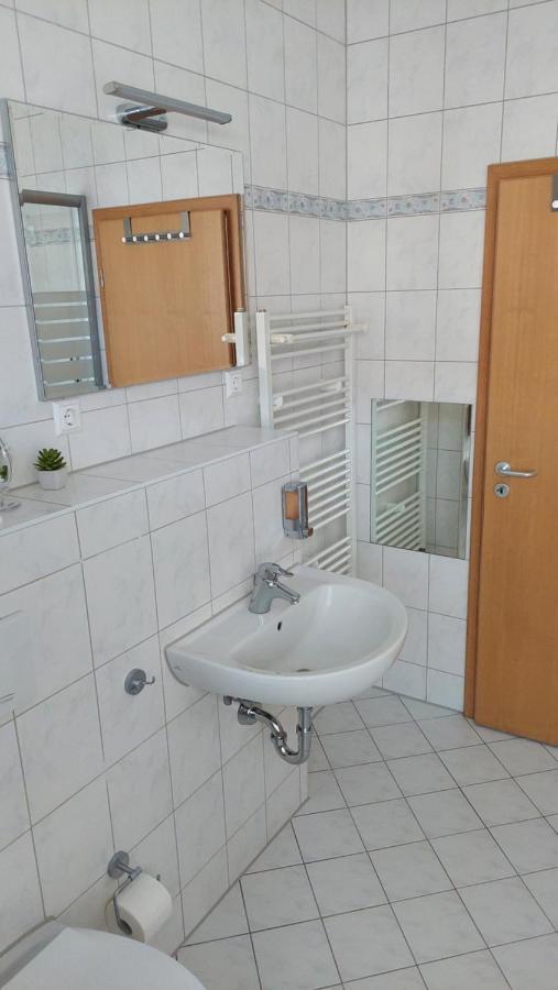 Neu! Ferienwohnung In Erfurt Buitenkant foto