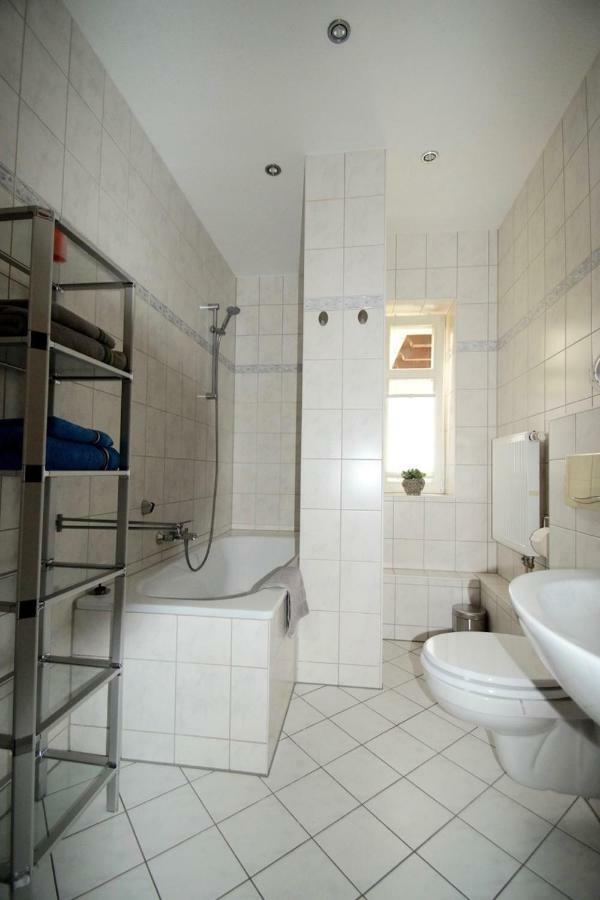 Neu! Ferienwohnung In Erfurt Buitenkant foto