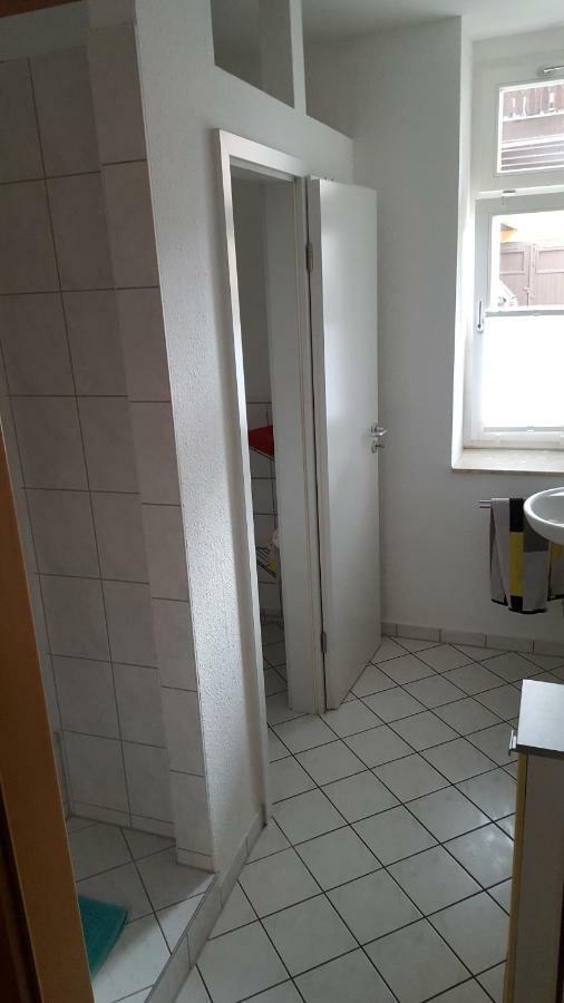 Neu! Ferienwohnung In Erfurt Buitenkant foto